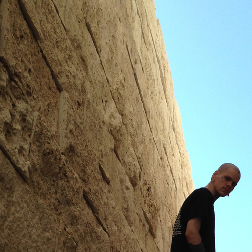 Antonio - Hatch - Tekst piosenki, lyrics | Tekściki.pl