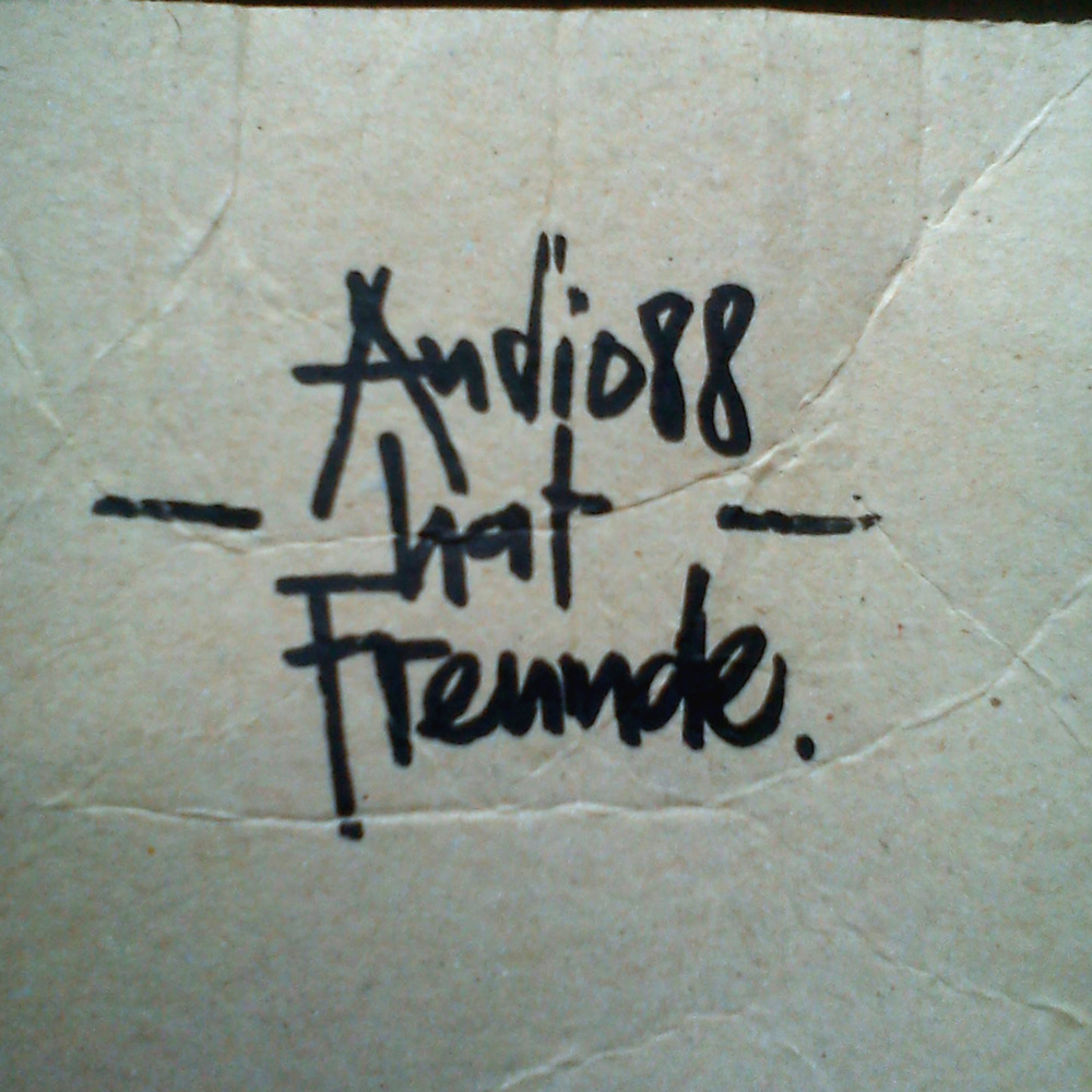 Audio88 - Audio88 hat Freunde - Tekst piosenki, lyrics | Tekściki.pl