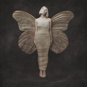 Aurora - All My Demons Greeting Me As A Friend - Tekst piosenki, lyrics | Tekściki.pl