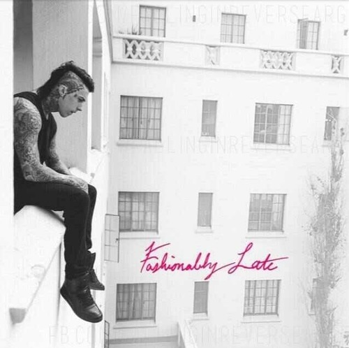 Falling in Reverse - Fashionably Late - Tekst piosenki, lyrics | Tekściki.pl
