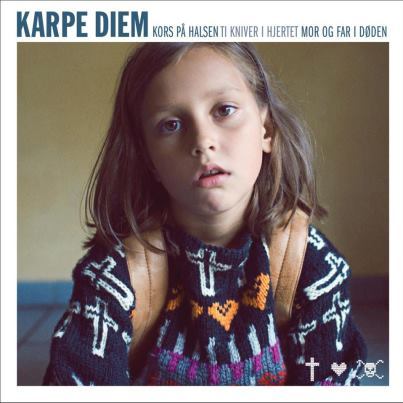 Karpe Diem - Kors på halsen, ti kniver i hjertet, mor og far i døden - Tekst piosenki, lyrics | Tekściki.pl