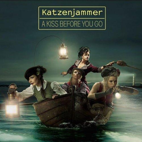 Katzenjammer - A Kiss Before You Go - Tekst piosenki, lyrics | Tekściki.pl