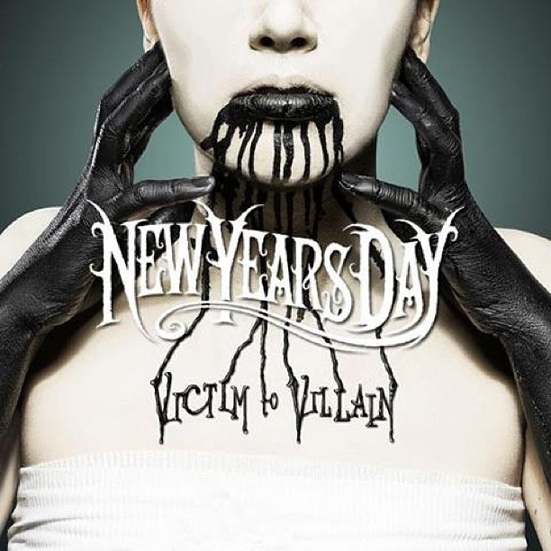 New Years Day - Victim to Villain - Tekst piosenki, lyrics | Tekściki.pl