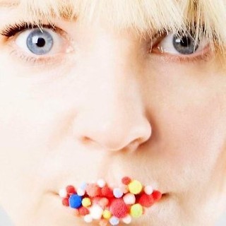 Sia - B-sides & Non-album Tracks - Tekst piosenki, lyrics | Tekściki.pl
