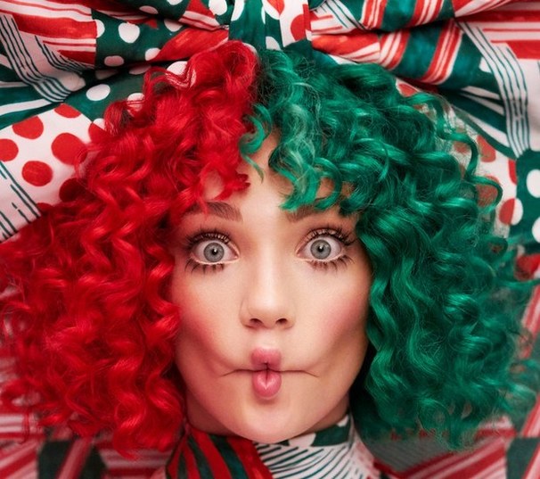 Sia - Everyday Is Christmas - Tekst piosenki, lyrics | Tekściki.pl