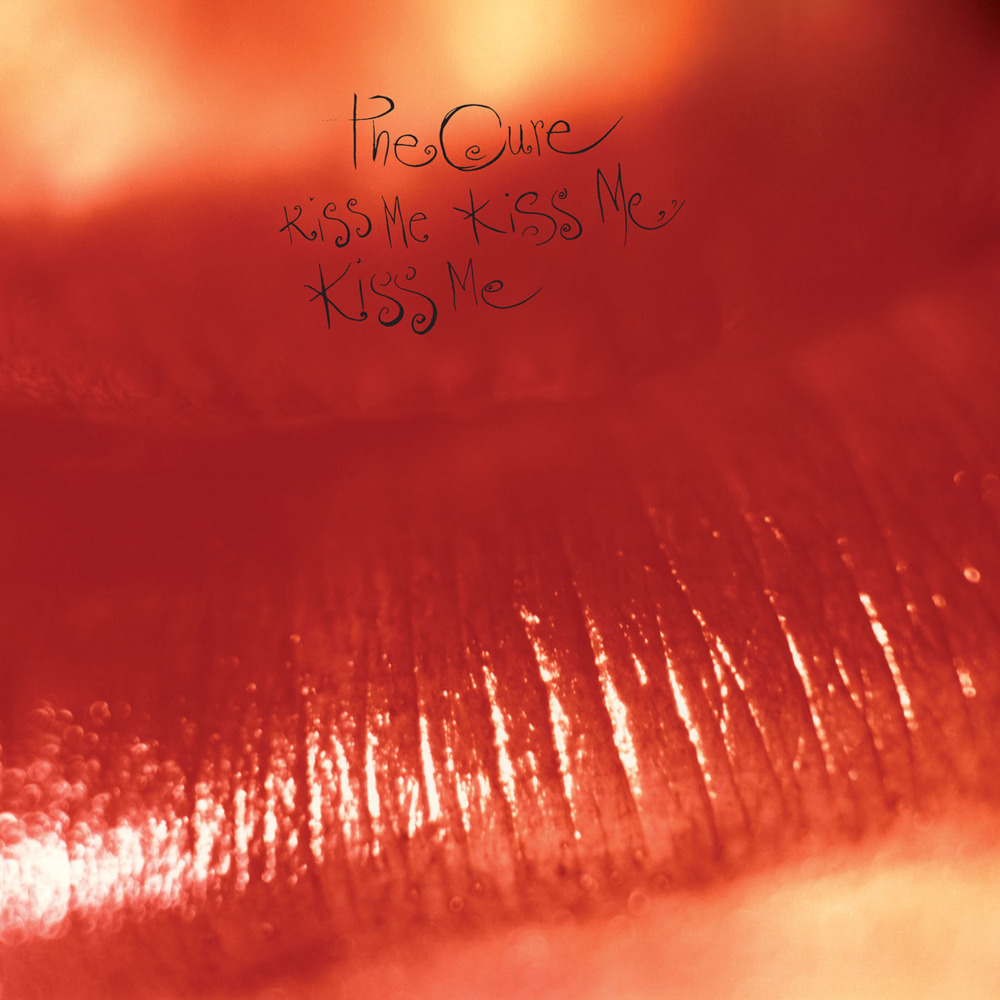 The Cure - Kiss Me, Kiss Me, Kiss Me - Tekst piosenki, lyrics | Tekściki.pl