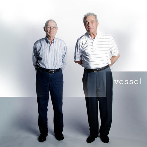 twenty one pilots - Vessel - Tekst piosenki, lyrics | Tekściki.pl