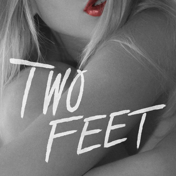 Two Feet - Momentum - EP - Tekst piosenki, lyrics | Tekściki.pl