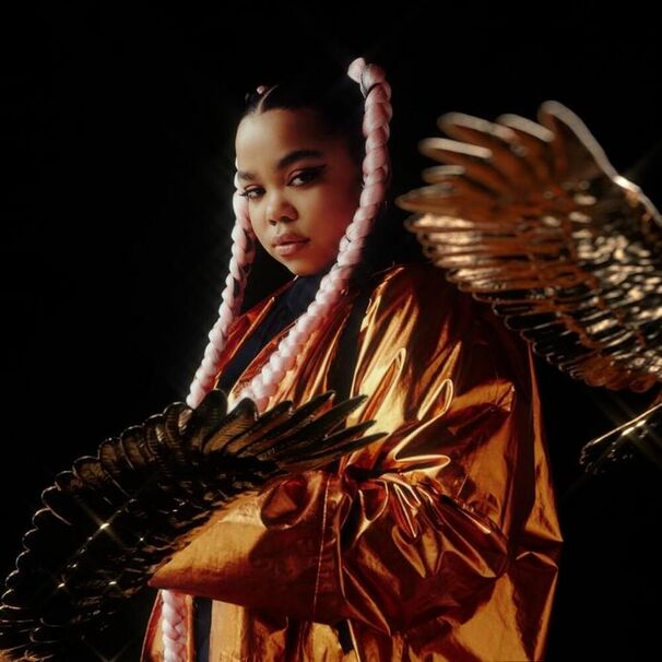 Zoe Wees - Golden Wings (EP) - Tekst piosenki, lyrics | Tekściki.pl