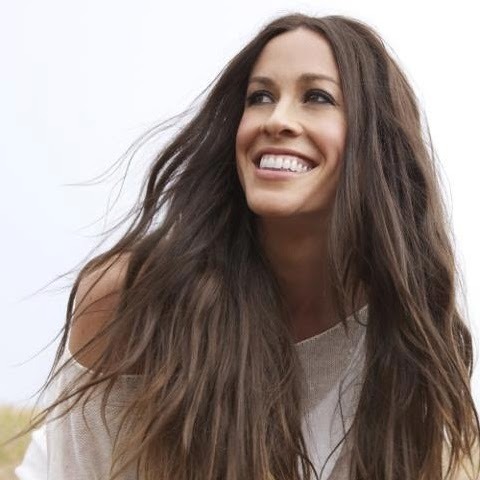 Alanis Morissette - Artysta, teksty piosenek, lyrics - teksciki.pl