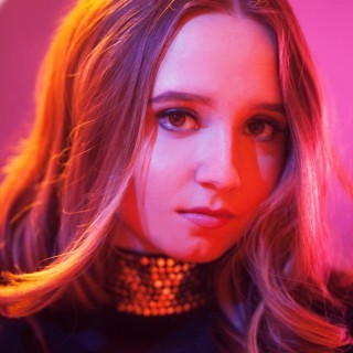 Ali brustofski - Artysta, teksty piosenek, lyrics - teksciki.pl