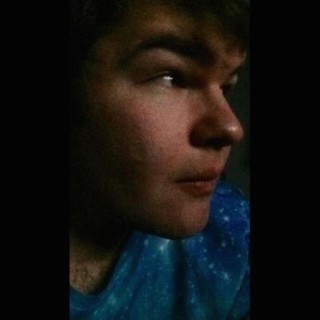 Andrew Shiamone - Artysta, teksty piosenek, lyrics - teksciki.pl