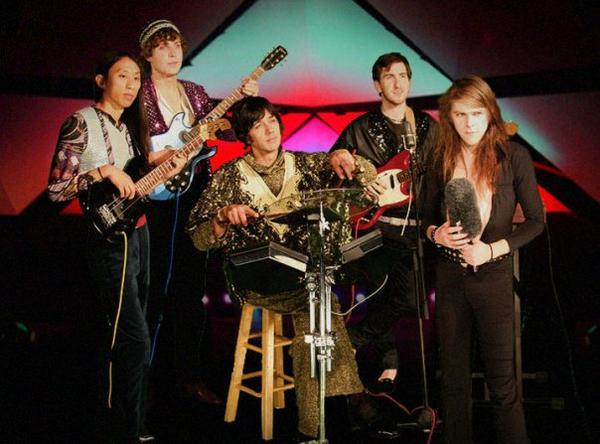 Ariel Pink's Haunted Graffiti - Artysta, teksty piosenek, lyrics - teksciki.pl