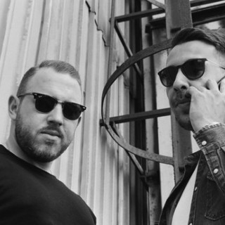 Avi x Louis Villain - Artysta, teksty piosenek, lyrics - teksciki.pl