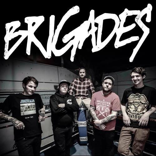 Brigades - Artysta, teksty piosenek, lyrics - teksciki.pl