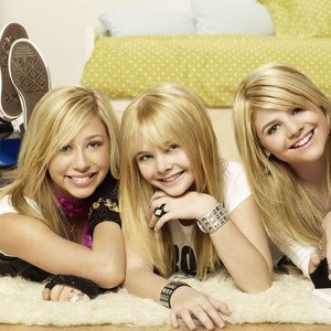 Clique Girlz - Artysta, teksty piosenek, lyrics - teksciki.pl