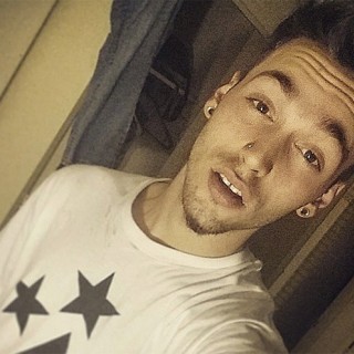 Darrein Safron - Artysta, teksty piosenek, lyrics - teksciki.pl