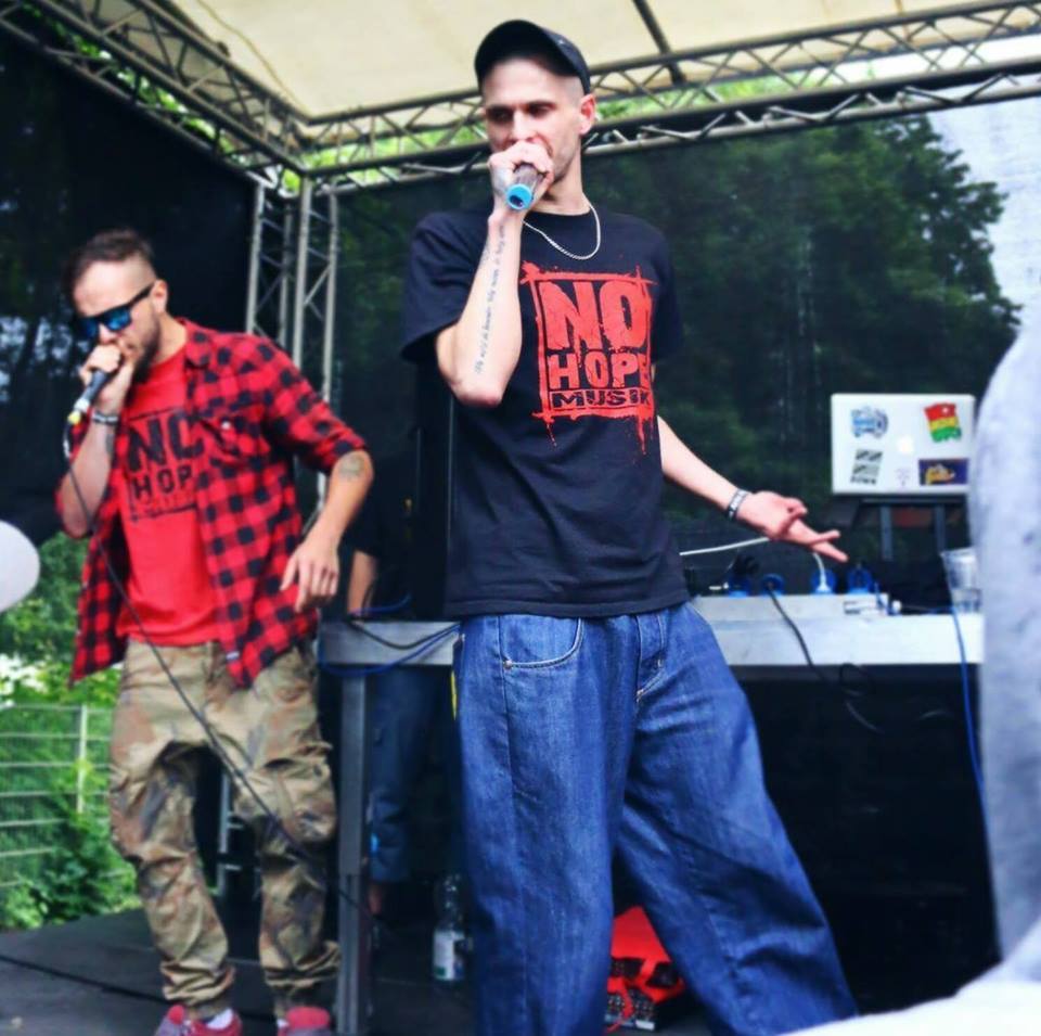 DeeLah - Artysta, teksty piosenek, lyrics - teksciki.pl