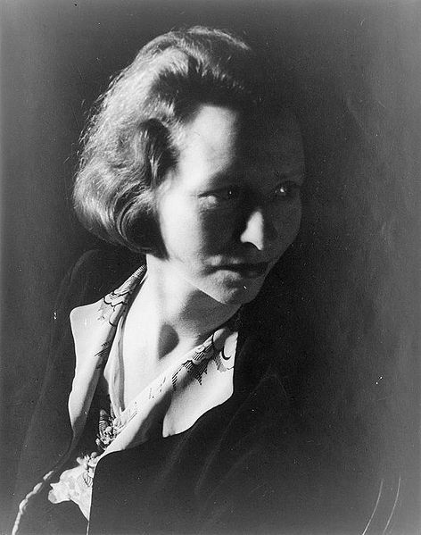 Edna St. Vincent Millay - Artysta, teksty piosenek, lyrics - teksciki.pl