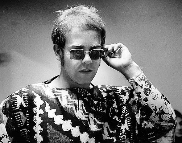 Elton John - Artysta, teksty piosenek, lyrics - teksciki.pl