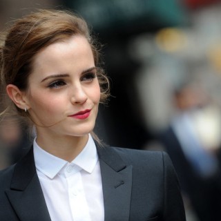 Emma Watson - Artysta, teksty piosenek, lyrics - teksciki.pl