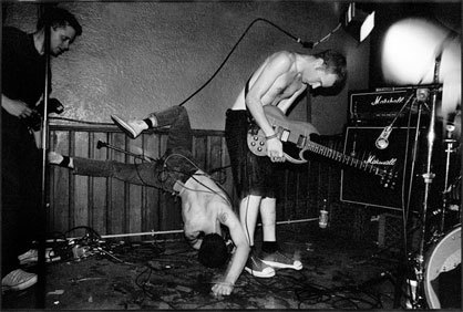 Fugazi - Artysta, teksty piosenek, lyrics - teksciki.pl
