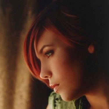 Holly Brook - Artysta, teksty piosenek, lyrics - teksciki.pl