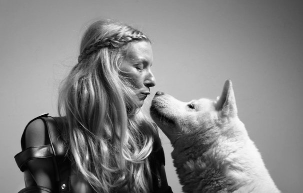 Ionnalee - Artysta, teksty piosenek, lyrics - teksciki.pl