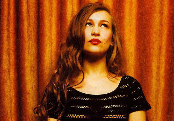 Joanna Newsom - Artysta, teksty piosenek, lyrics - teksciki.pl