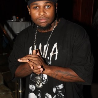 Lil' Eazy-E - Artysta, teksty piosenek, lyrics - teksciki.pl