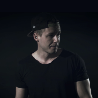 Mavgic - Artysta, teksty piosenek, lyrics - teksciki.pl