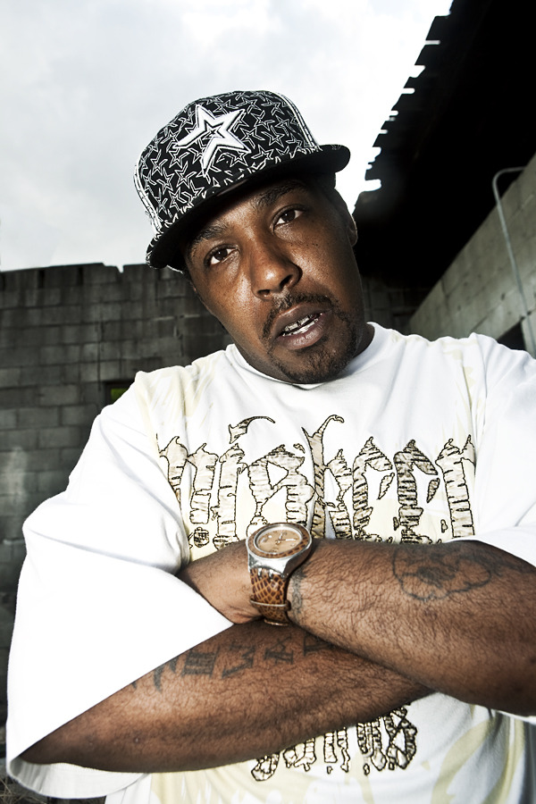 Mike-D (S.U.C.) - Artysta, teksty piosenek, lyrics - teksciki.pl