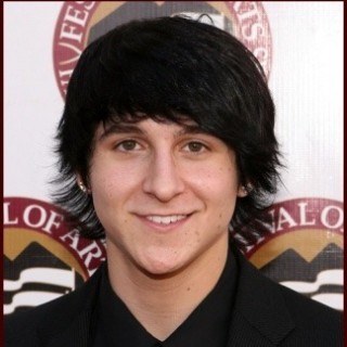 Mitchel Musso - Artysta, teksty piosenek, lyrics - teksciki.pl
