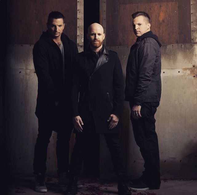 Red - Artysta, teksty piosenek, lyrics - teksciki.pl