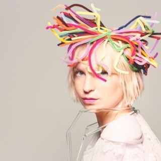 Sia - Artysta, teksty piosenek, lyrics - teksciki.pl