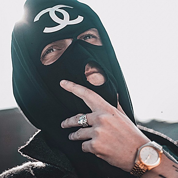 SlippahNeSpi - Artysta, teksty piosenek, lyrics - teksciki.pl