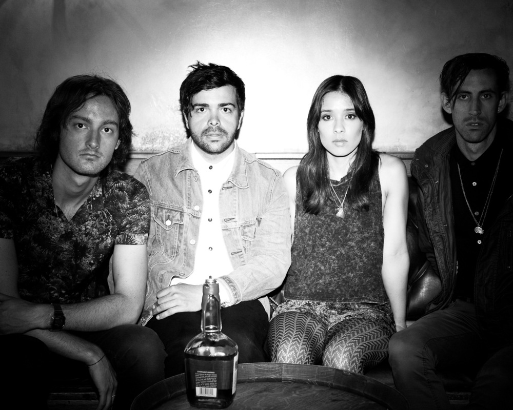The Colourist - Artysta, teksty piosenek, lyrics - teksciki.pl