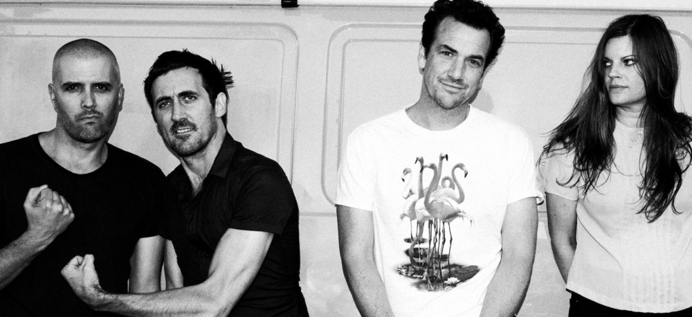 The Drones - Artysta, teksty piosenek, lyrics - teksciki.pl