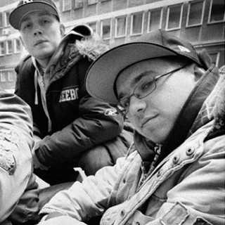 The Returners - Artysta, teksty piosenek, lyrics - teksciki.pl