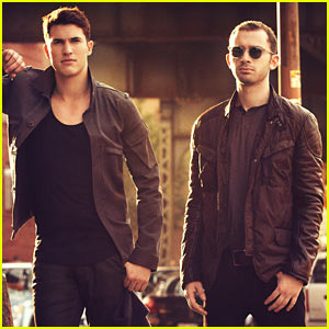 Timeflies - Artysta, teksty piosenek, lyrics - teksciki.pl