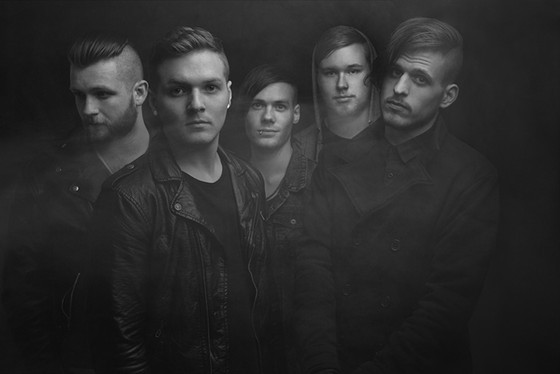 Too Close To Touch - Artysta, teksty piosenek, lyrics - teksciki.pl