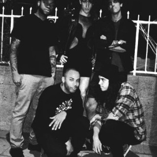 Trash Talk - Artysta, teksty piosenek, lyrics - teksciki.pl