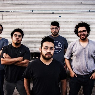 A Victim A Target - Le Mouton Noir - Tekst piosenki, lyrics - teksciki.pl