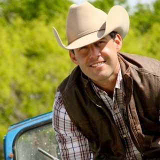 Aaron Watson - Bluebonnets (Julia's song) - Tekst piosenki, lyrics - teksciki.pl