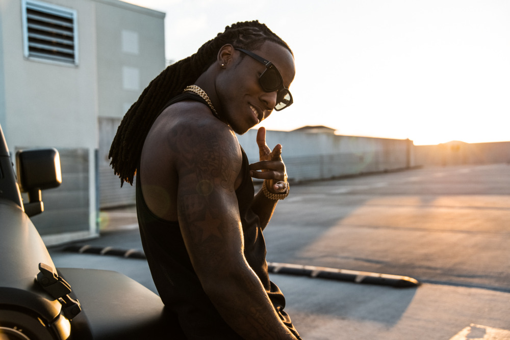 Ace Hood - Be Great - Tekst piosenki, lyrics - teksciki.pl