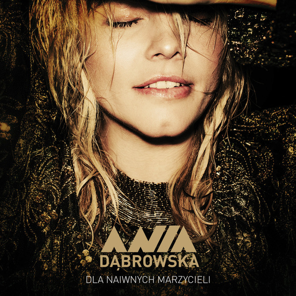 Ania Dąbrowska - W głowie - Tekst piosenki, lyrics - teksciki.pl
