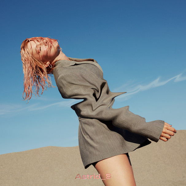 Astrid S - It’s Ok If You Forget Me - Tekst piosenki, lyrics - teksciki.pl