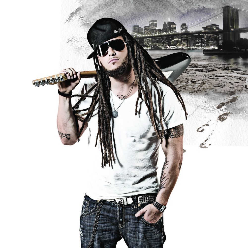 BenJah - Walkin' Out - Tekst piosenki, lyrics - teksciki.pl