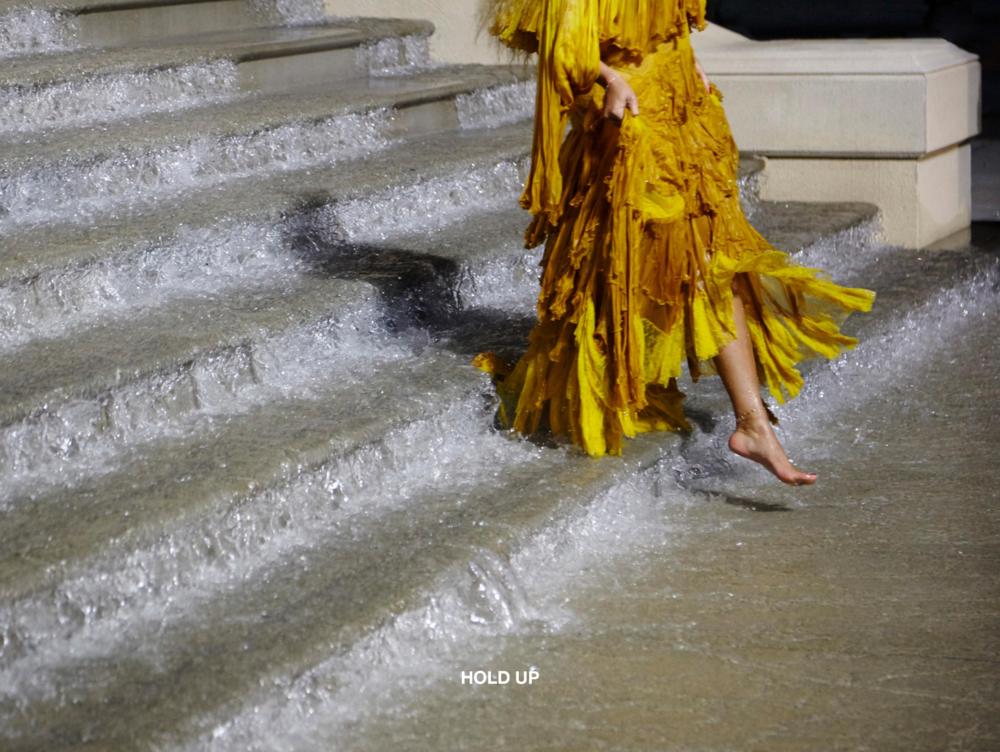 Beyoncé - HOLD UP - Tekst piosenki, lyrics - teksciki.pl