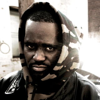 Blaq Poet - Looking For Trouble - Tekst piosenki, lyrics - teksciki.pl
